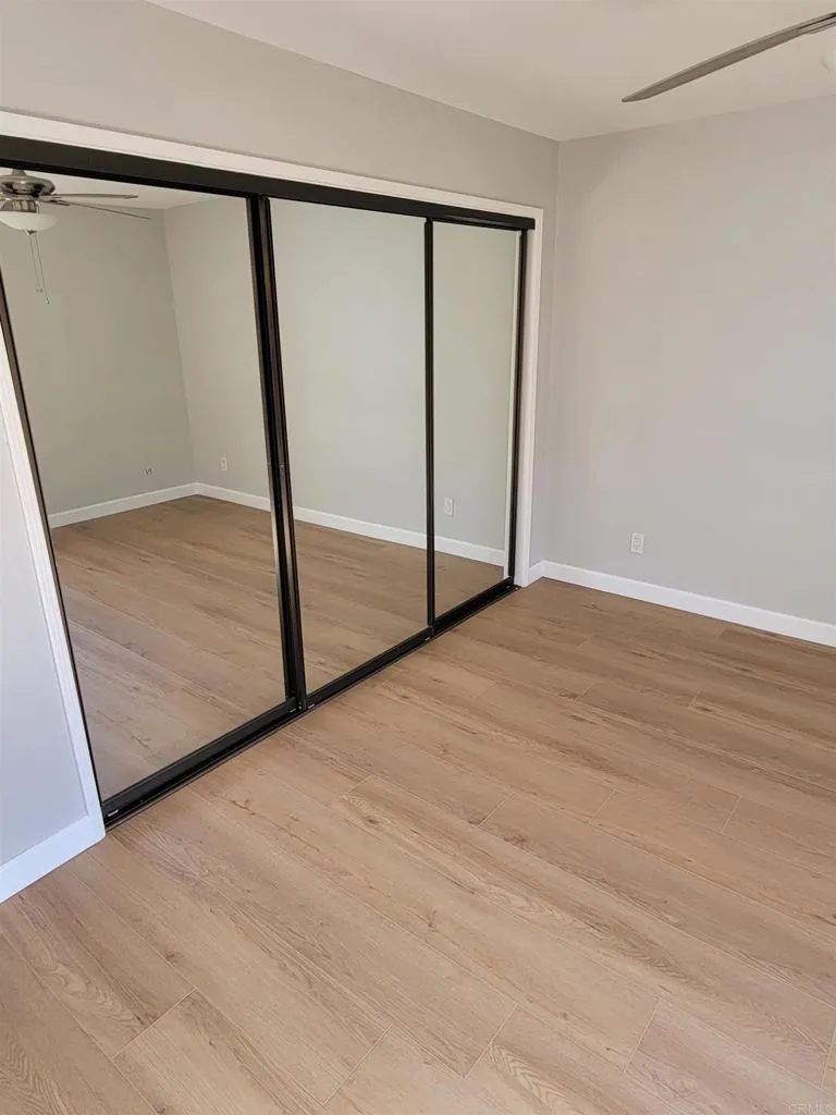 1263 Robinson Avenue Unit 12