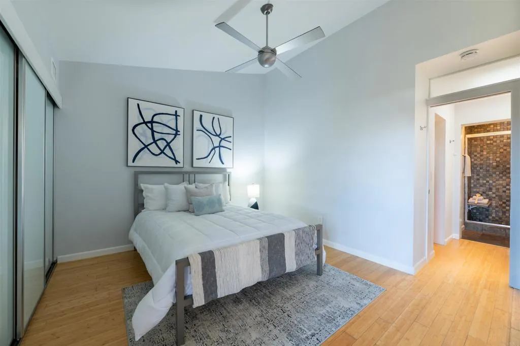 1615 Hotel Circle South Unit D306