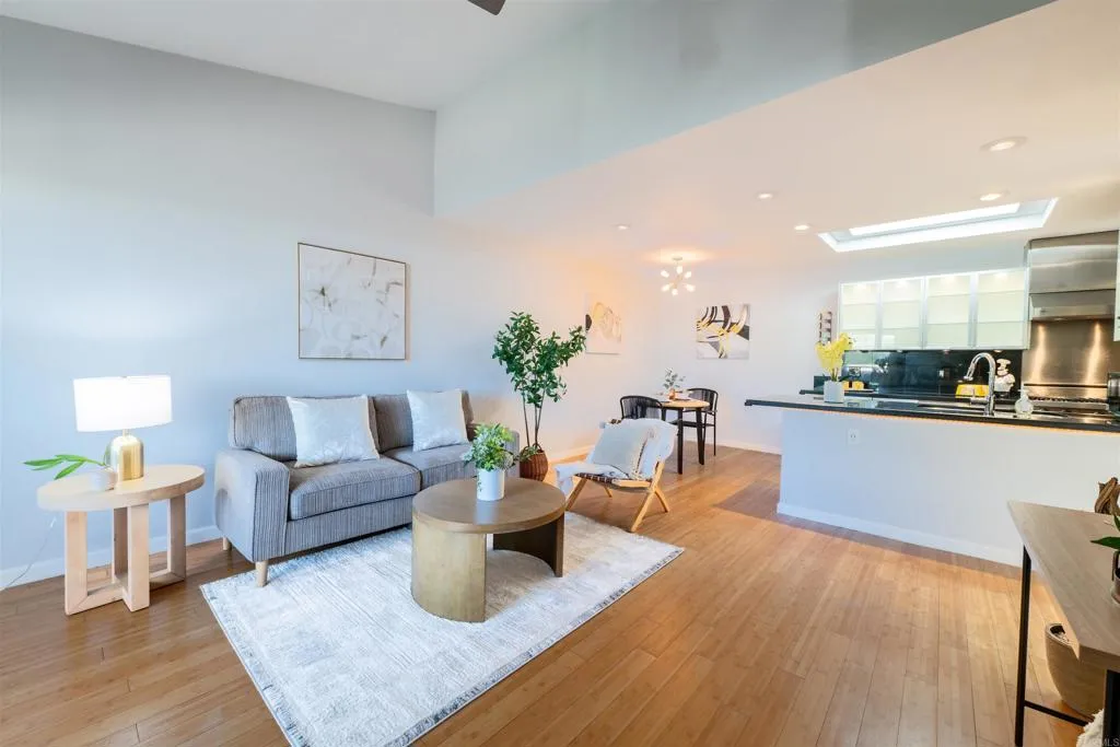 1615 Hotel Circle South Unit D306