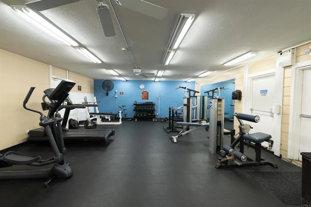 1615 Hotel Circle South Unit D306