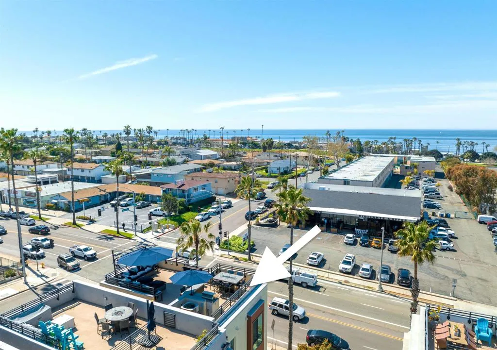 1573 Vista Del Mar Way Unit 4