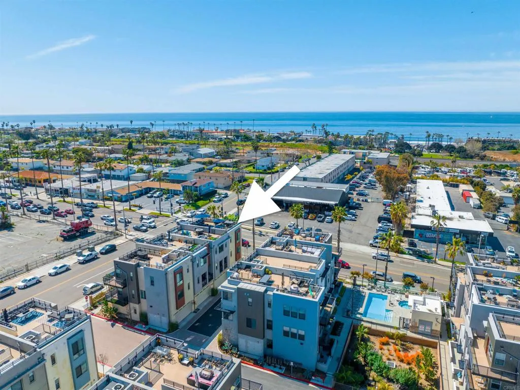 1573 Vista Del Mar Way Unit 4