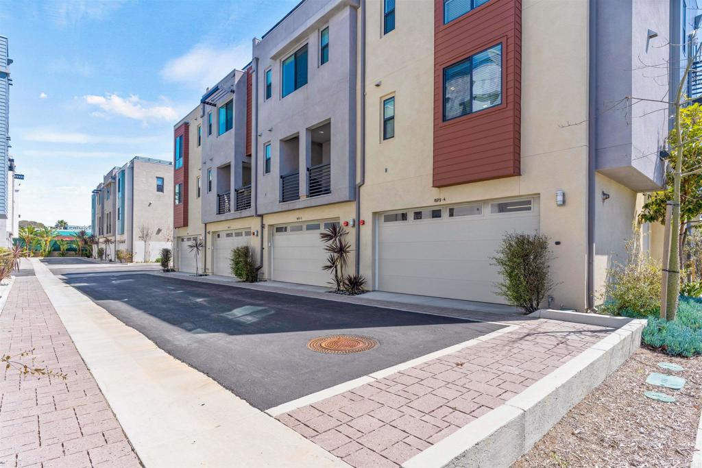 1573 Vista Del Mar Way 4