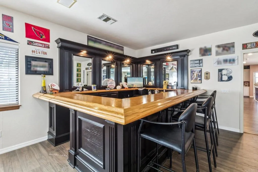 29950 Robbie Ln