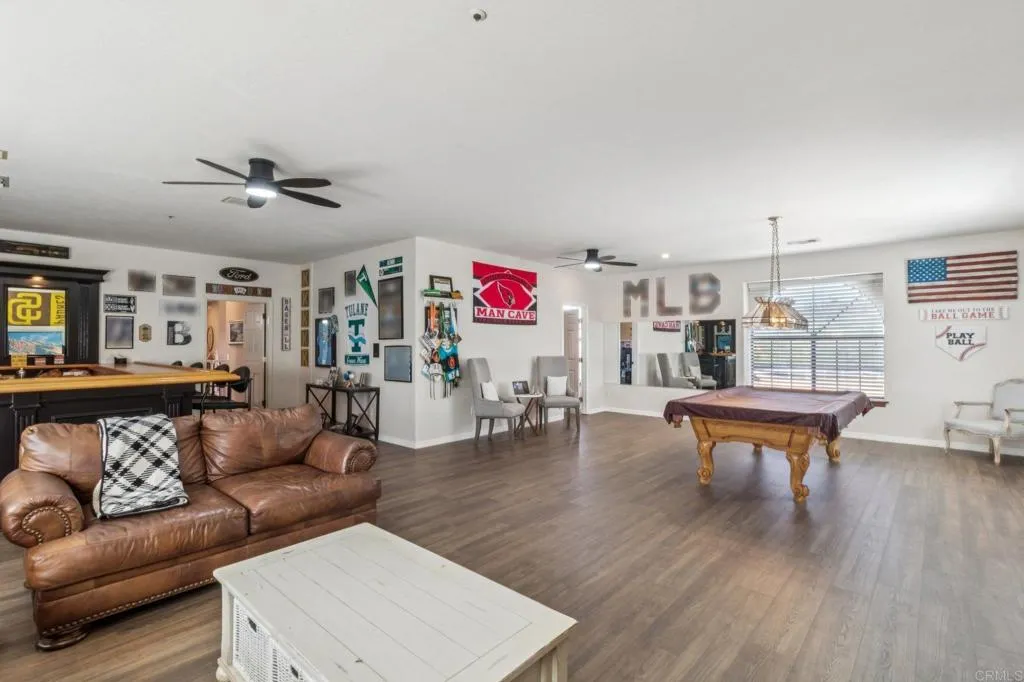 29950 Robbie Ln