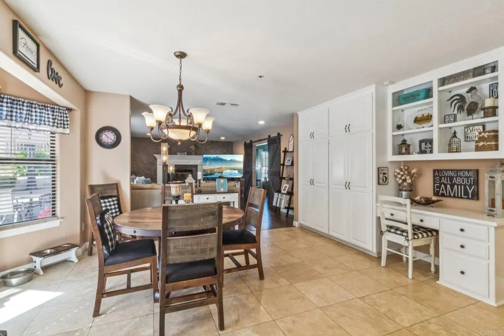 29950 Robbie Ln