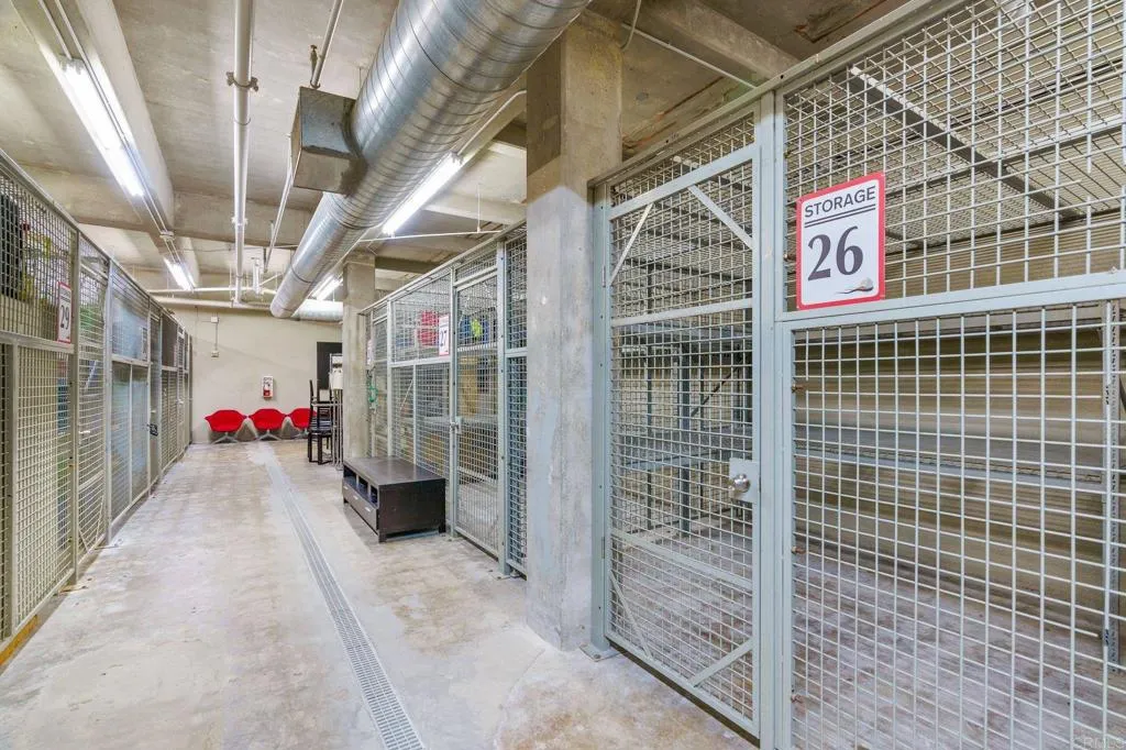 550 Seagaze Drive Unit 29