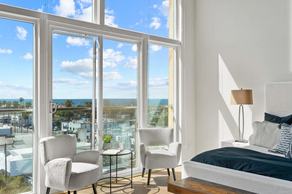 550 Seagaze Drive 29