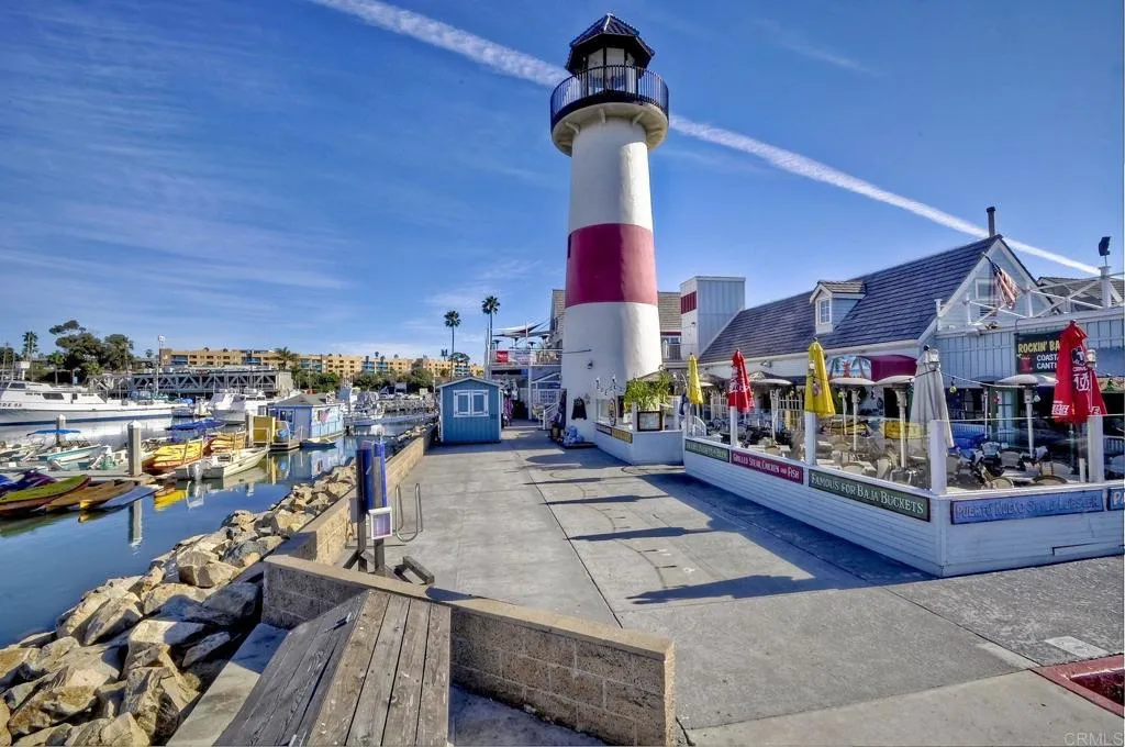 550 Seagaze Drive Unit 29