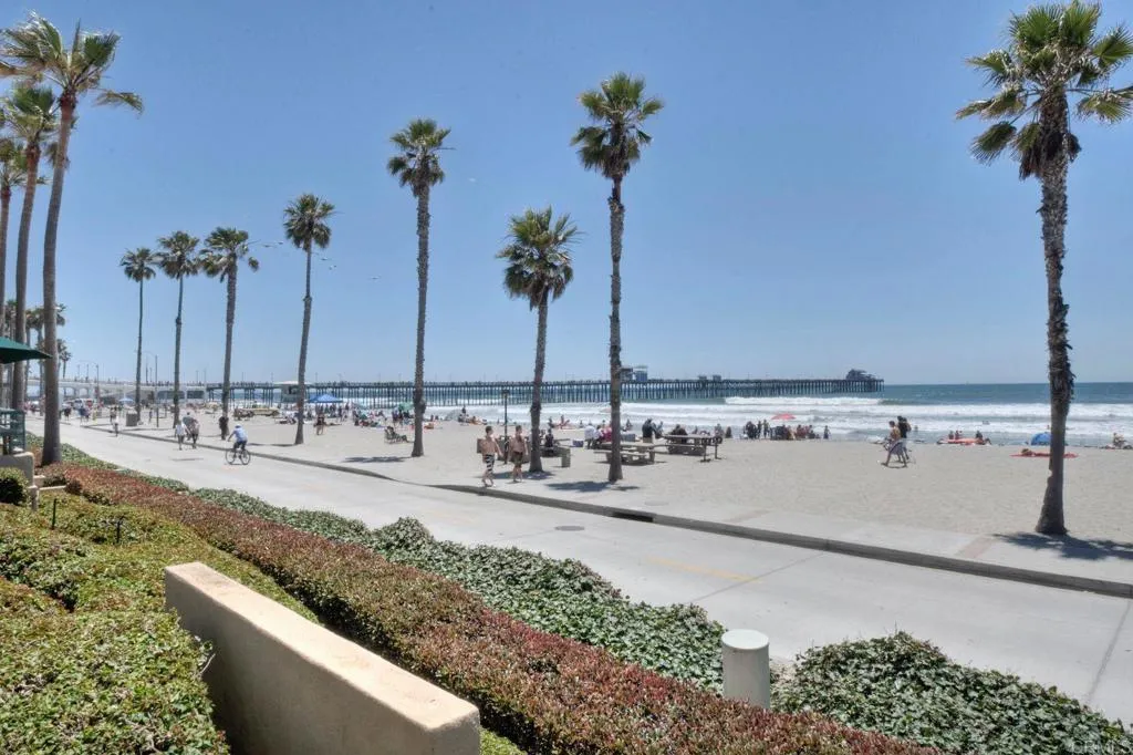 550 Seagaze Drive Unit 29