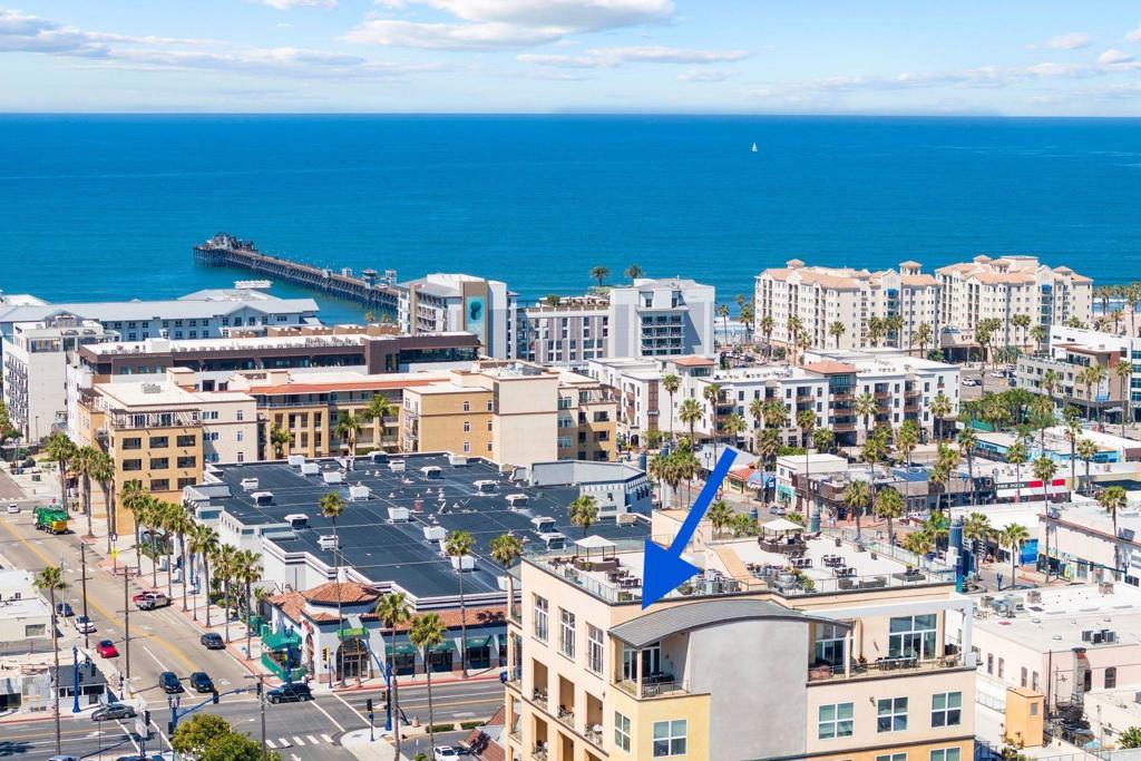 550 Seagaze Drive 29