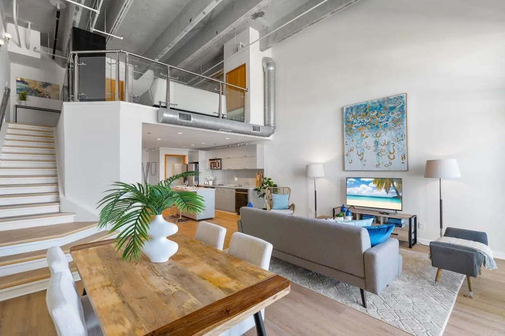 550 Seagaze Drive Unit 26