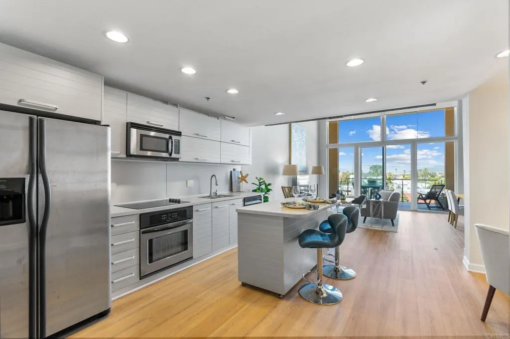 550 Seagaze Drive Unit 26