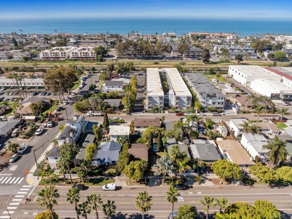 3379 Roosevelt St. Street