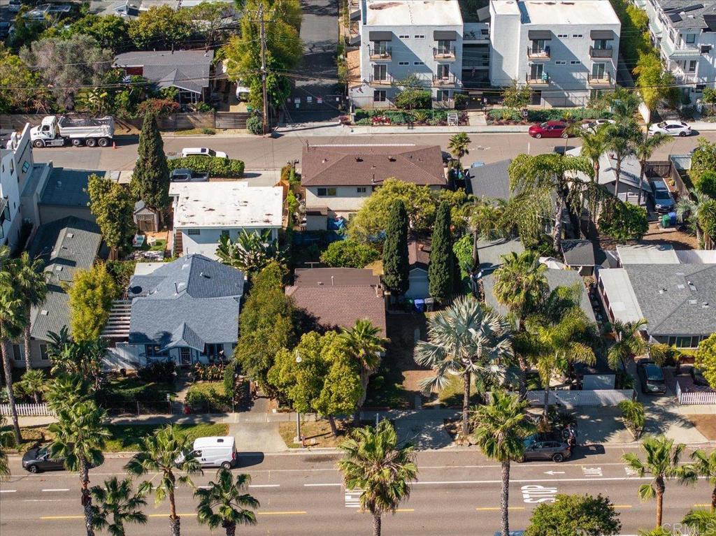 3379 Roosevelt St. Street