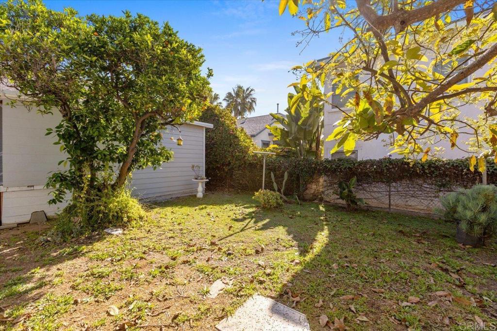 3379 Roosevelt St. Street