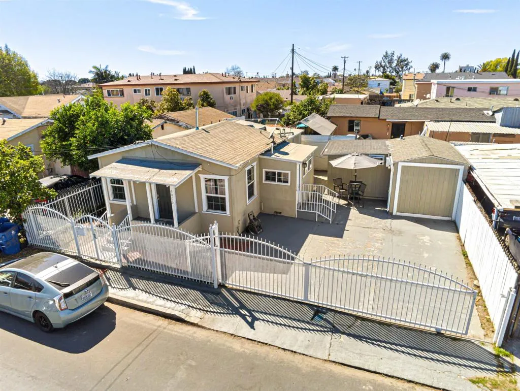 4905 Morgan Avenue