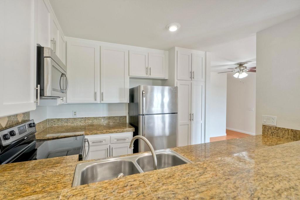 2251 Altisma Way 202