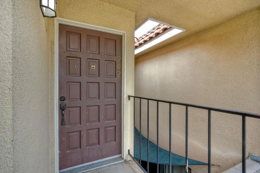 2251 Altisma Way Unit 202