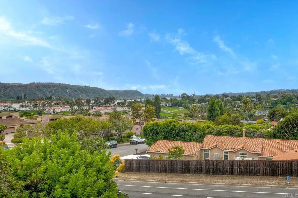 2251 Altisma Way Unit 202