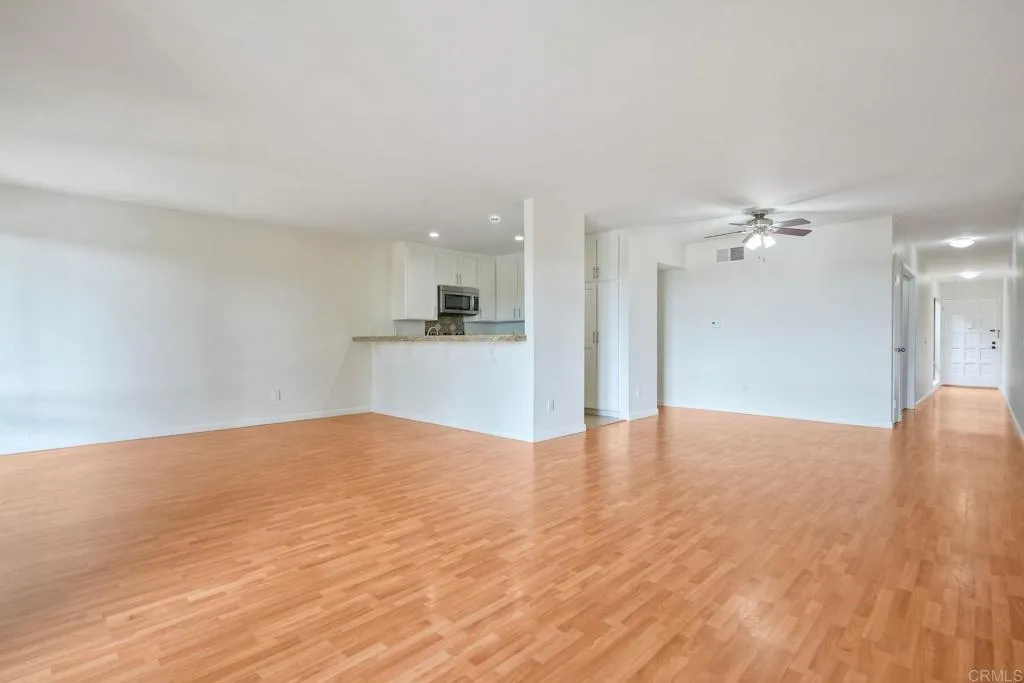 2251 Altisma Way Unit 202