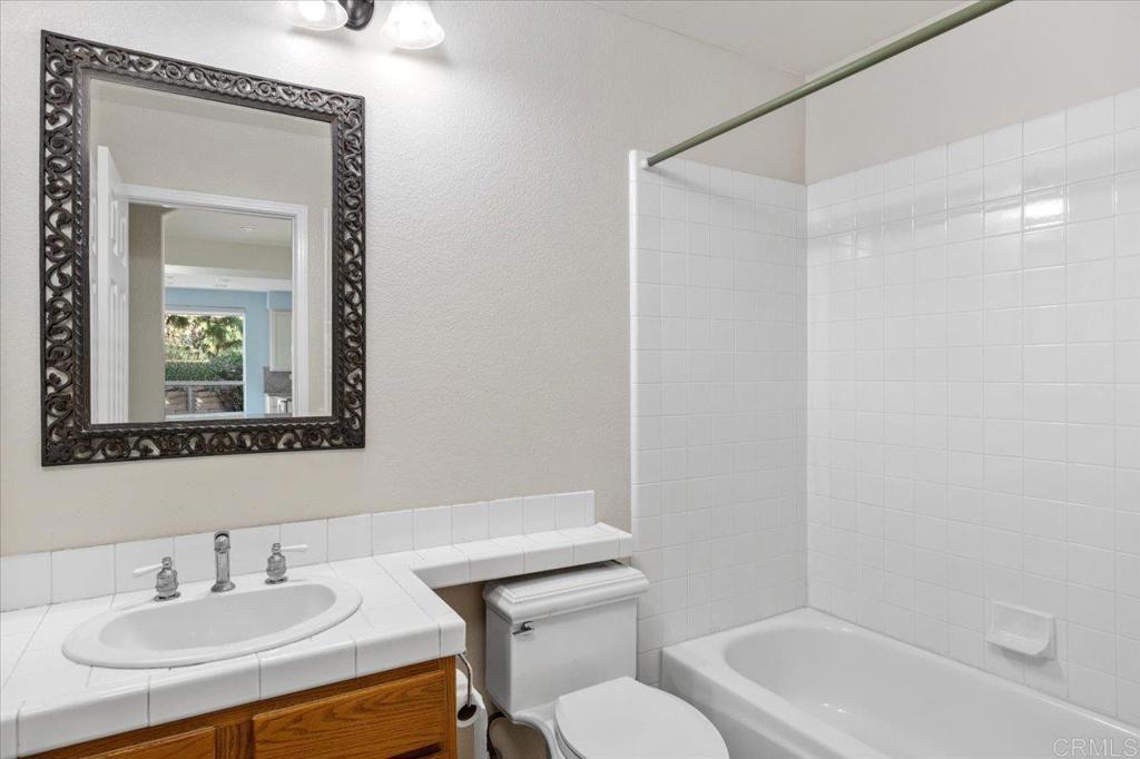 4976 Bella Collina Street