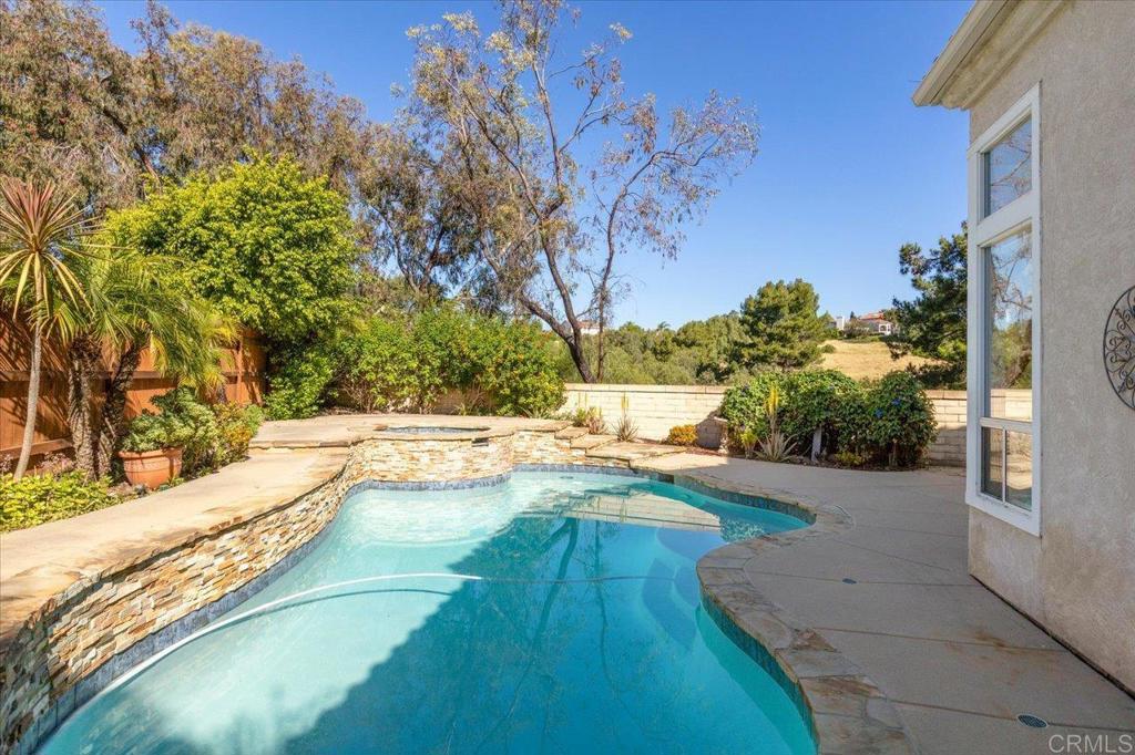 4976 Bella Collina Street