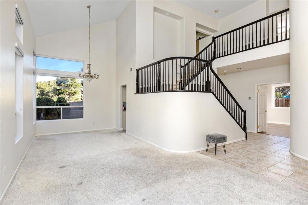 4976 Bella Collina Street