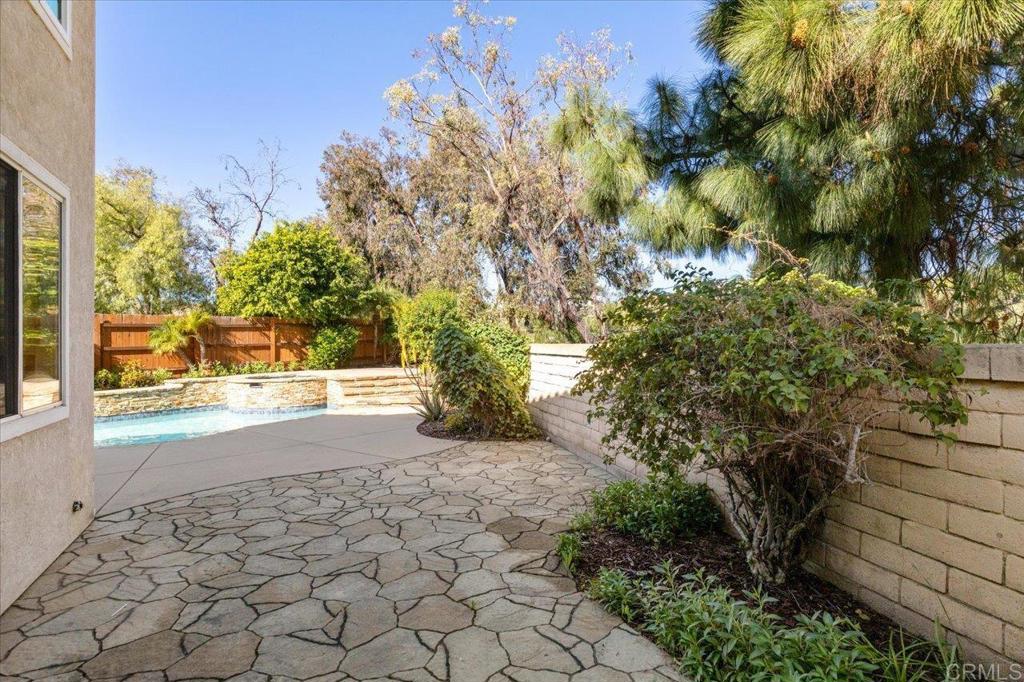 4976 Bella Collina Street