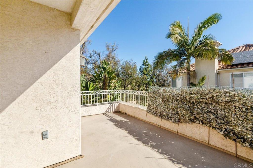 4976 Bella Collina Street