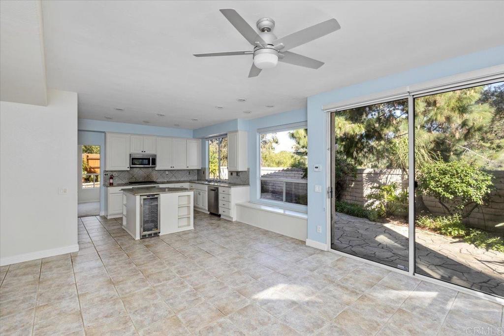 4976 Bella Collina Street