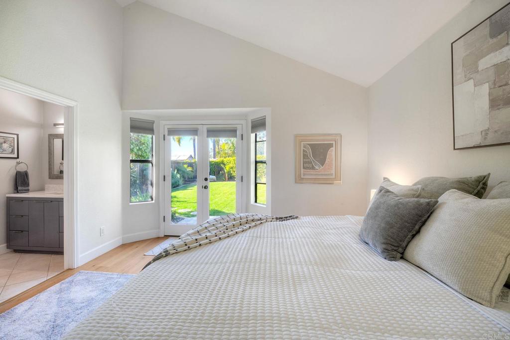 1011 Monterey Vista Way