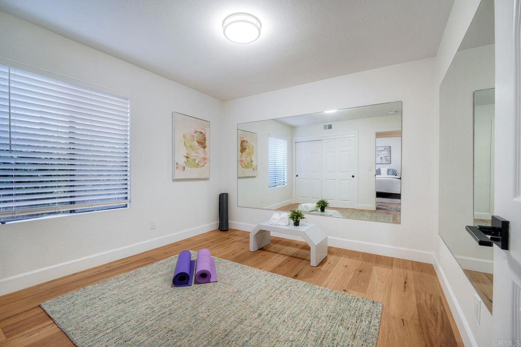 1011 Monterey Vista Way