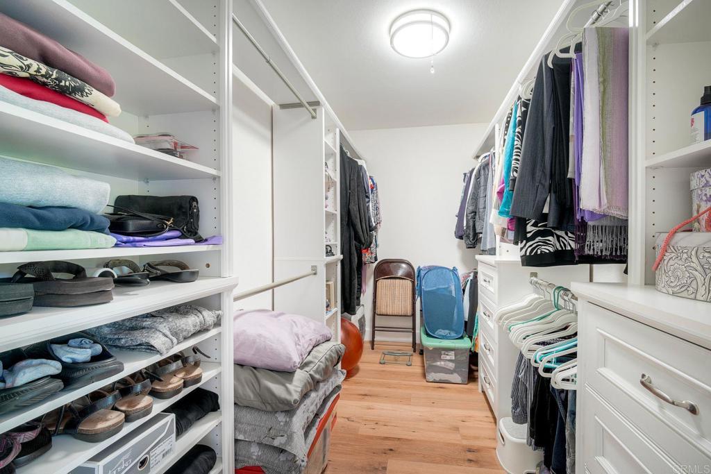 1011 Monterey Vista Way