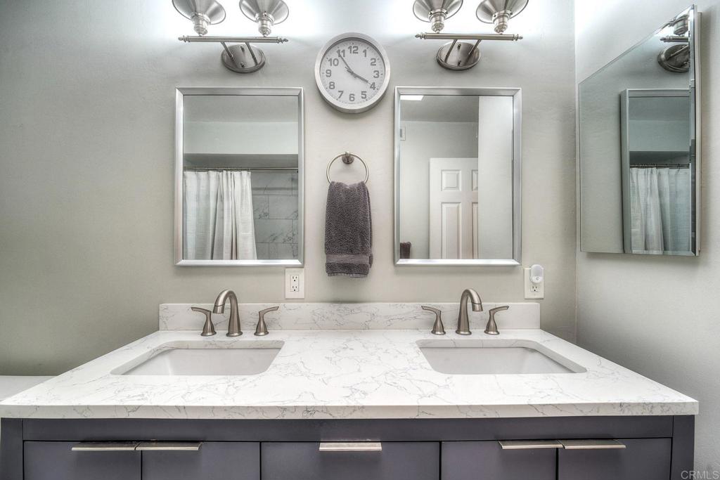 1011 Monterey Vista Way