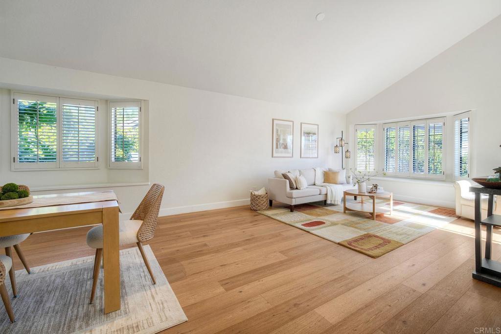 1011 Monterey Vista Way