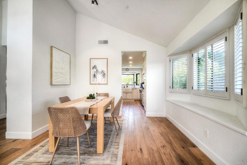 1011 Monterey Vista Way