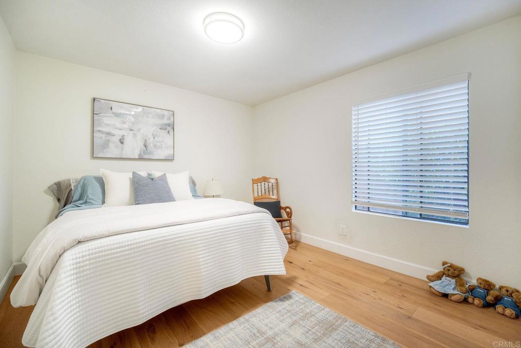 1011 Monterey Vista Way