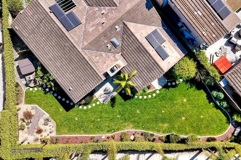 1011 Monterey Vista Way