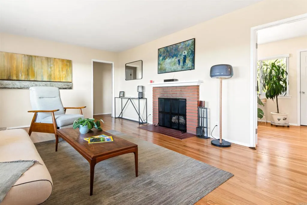 471 Palm Drive