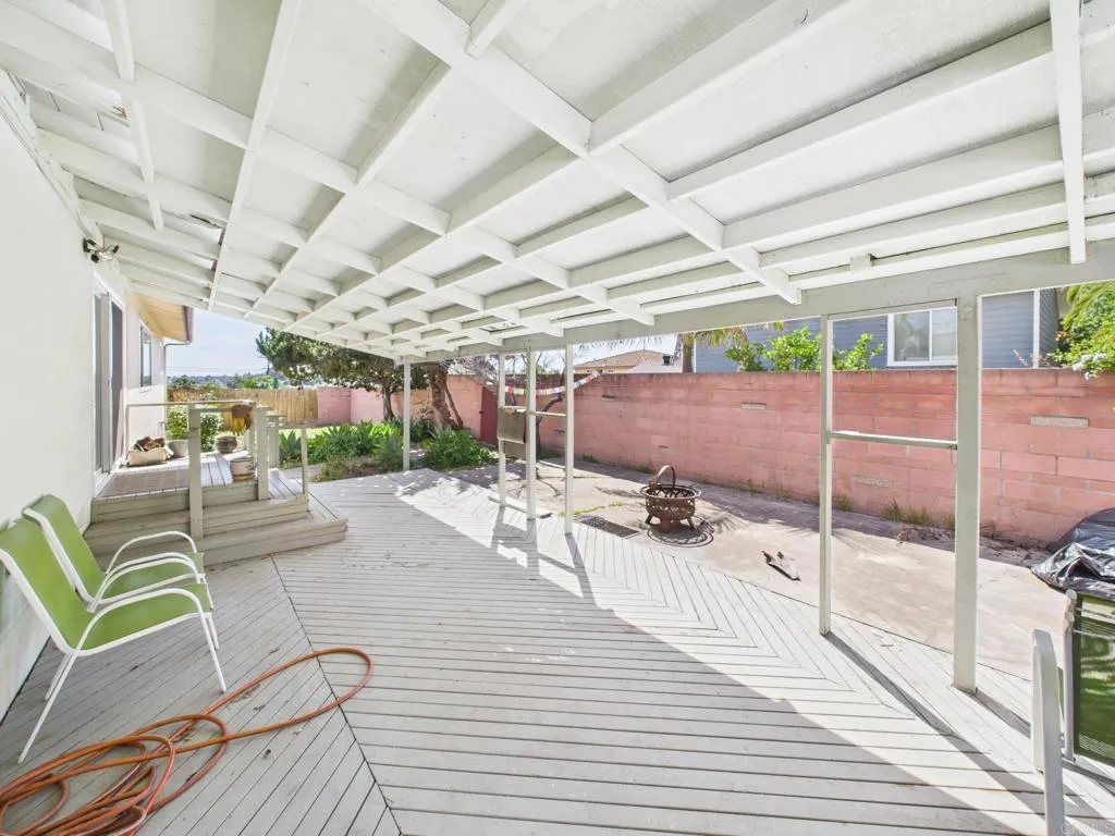 2222 Debco Drive