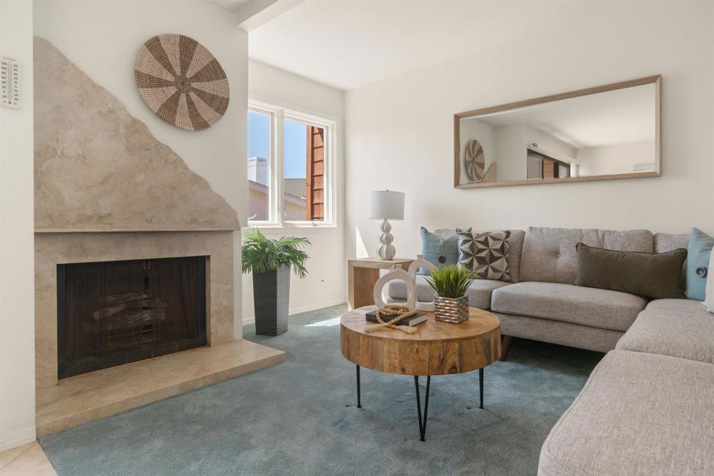 2435 Garfield St