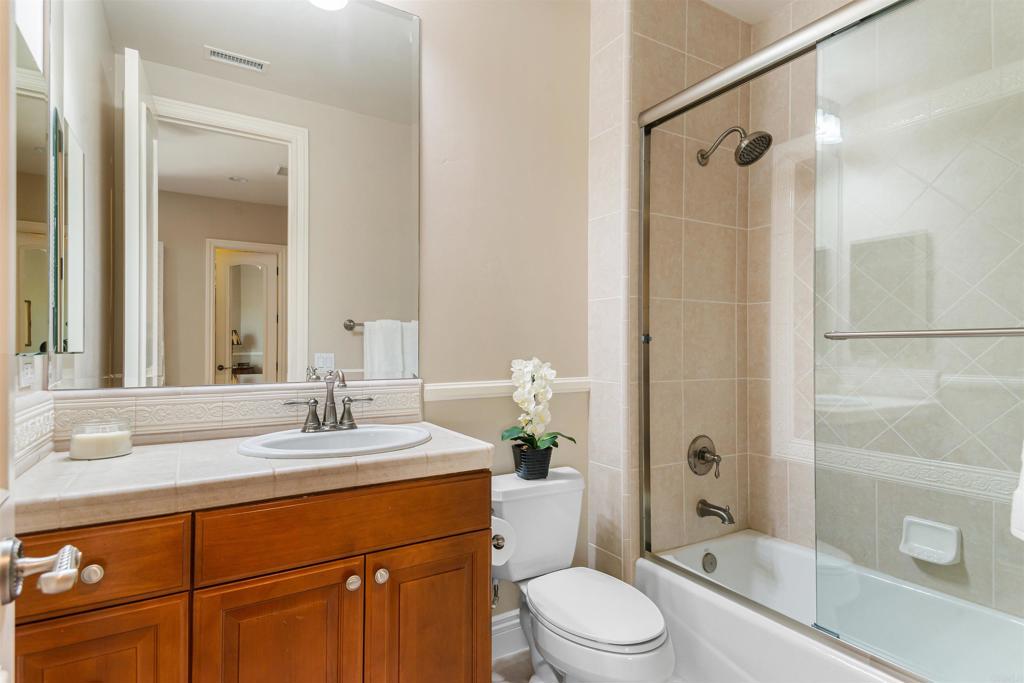 30243 Au Bon Climat Ct