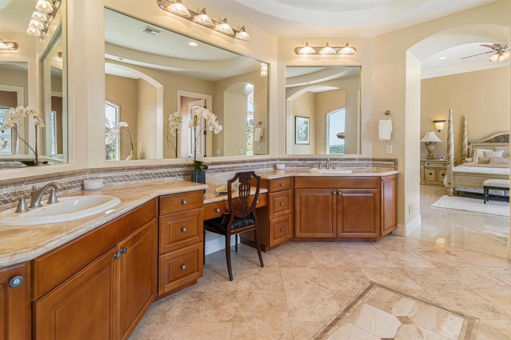 30243 Au Bon Climat Ct