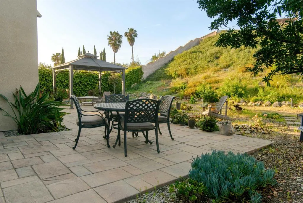 1162 Sagewood Drive