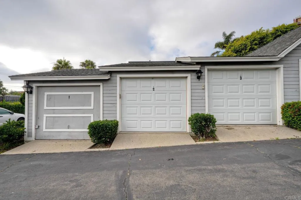2132 S. Coast Hwy