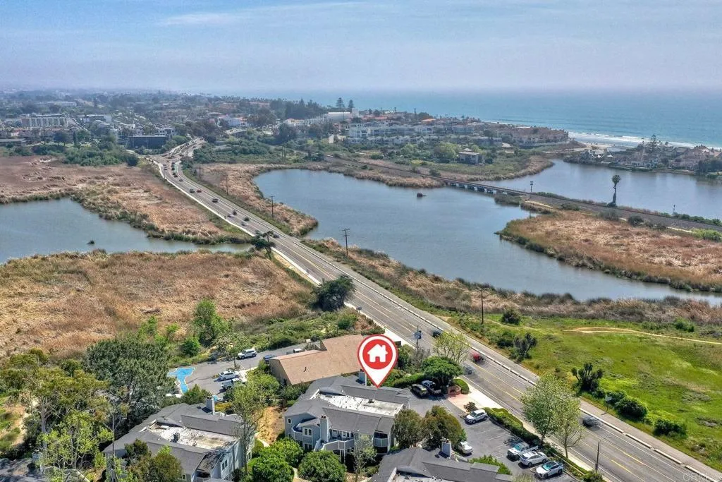 2132 S. Coast Hwy