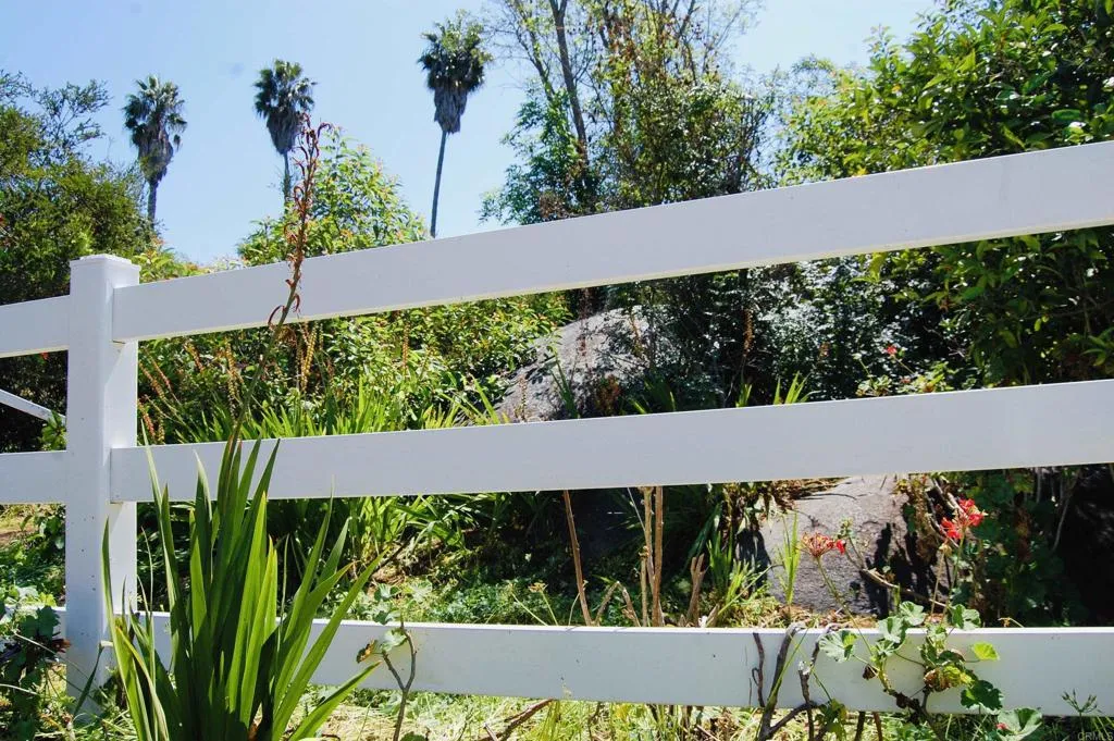 736 Mar Vista Drive