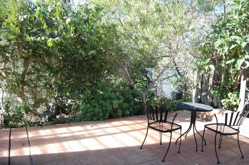 736 Mar Vista Drive