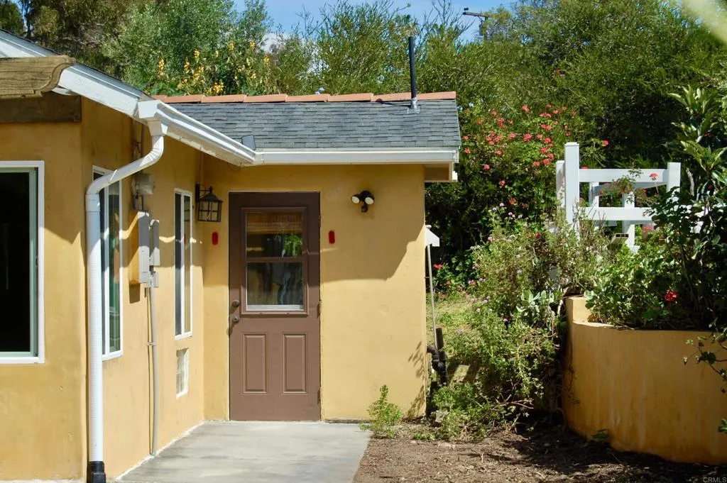 736 Mar Vista Drive